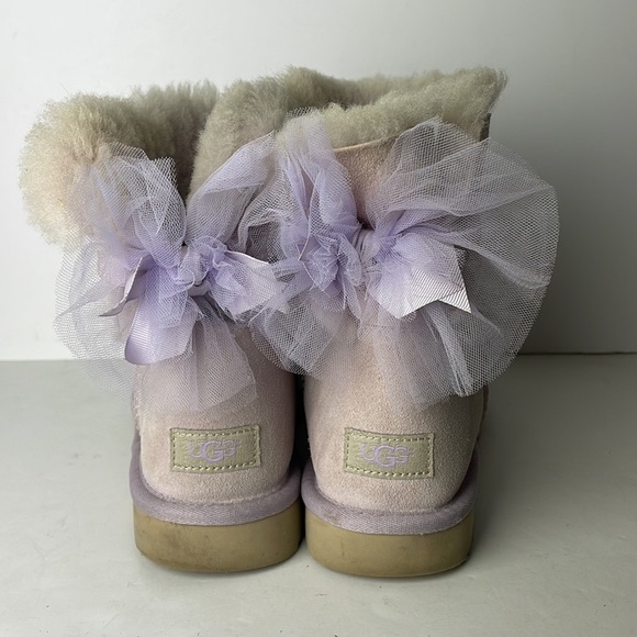 UGG Bailey Tulle Low Ankle Boots - Picture 3 of 9